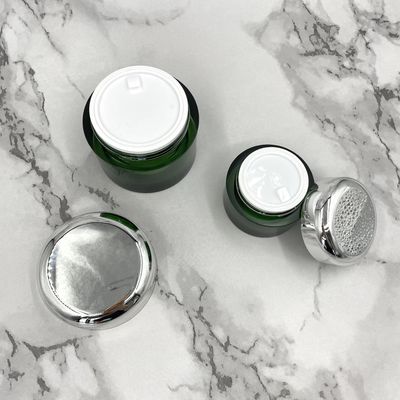 Kemasan Kosmetik Ramah Lingkungan Hijau 50g 100g Guci Logam Untuk Produk Perawatan Kulit