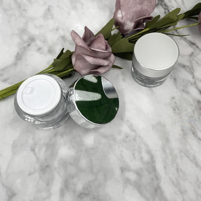 Guci Kosmetik Plastik Ramah Lingkungan 10g 15g Penyaringan Sutra Bagian Dalam Berlian Bulat