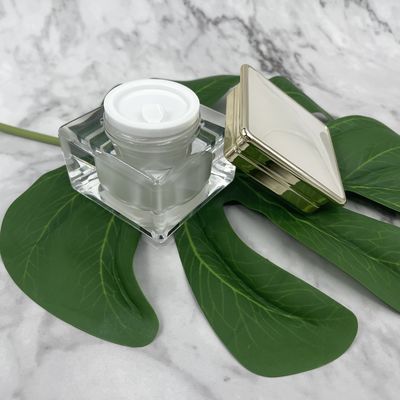 Jade Surface Plastic Cream Jars 30g 50g Wadah metalisasi Untuk Kosmetik