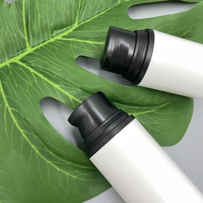 Perawatan Kulit Kosong Botol Pompa Lotion Hitam 15ml 30ml 50ml PP Snap On