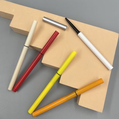 3g Slim Design Empty Pen Packaging Warna Merah Rotary Pena Kosmetik Kedap Udara